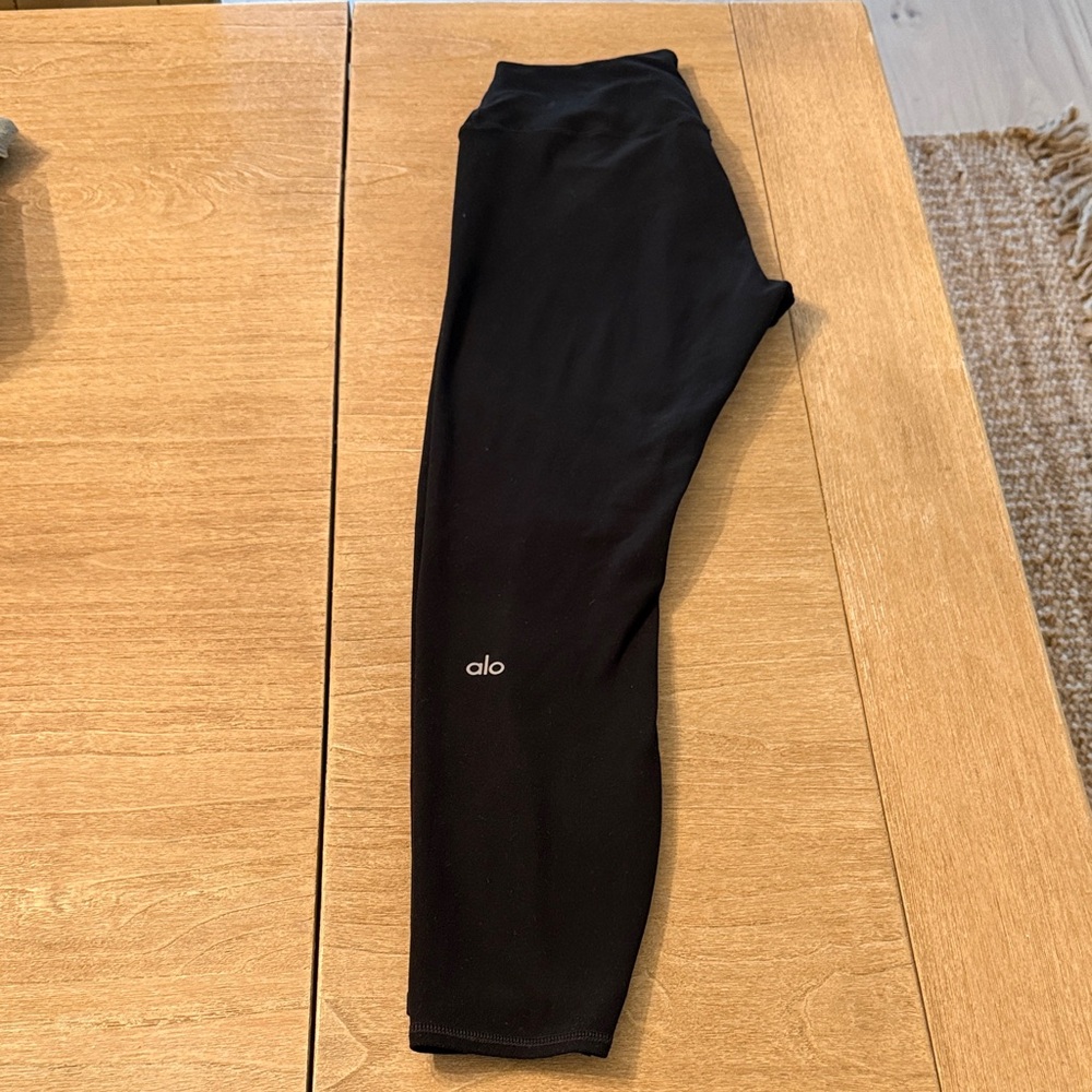 ALO Yoga Classic Black leggings